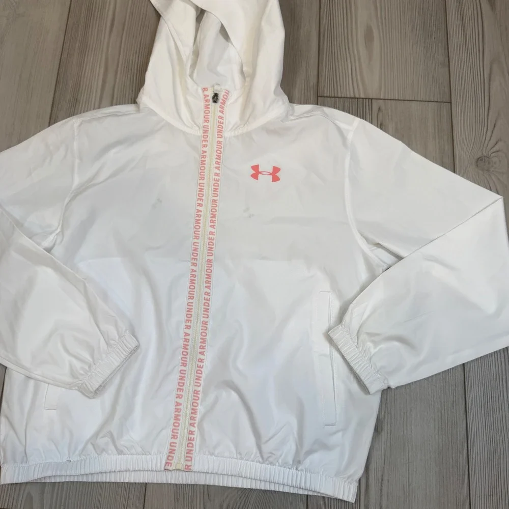 Under Armour Girls White Windbreaker Jacket Hooded Full Zip Pink Logo YMD